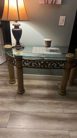 Wall table