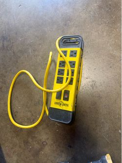 heavy-duty power strip/surge protector