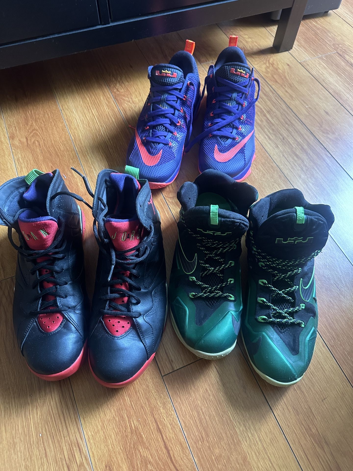 Nike /jordan Size 12