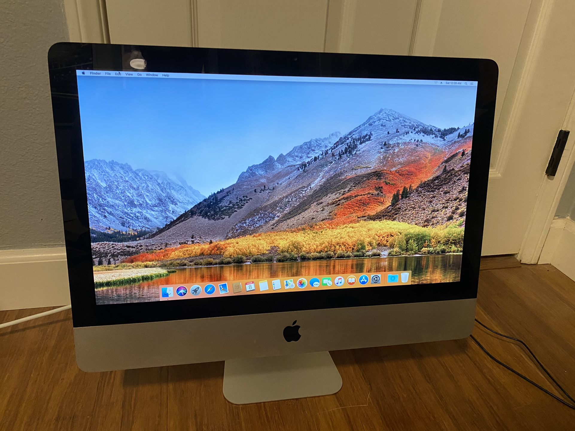 Apple iMac 21.5” Late 2009 - 240GB SSD