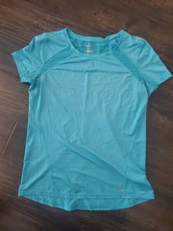 Womens Tek Gear Dry Tek activewear shirt - Size S