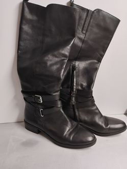 Black Leather Knee-High Riding Boots