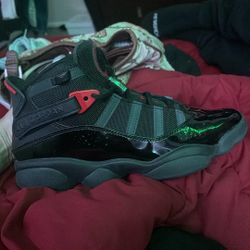 Black and Red Air jordans size 8