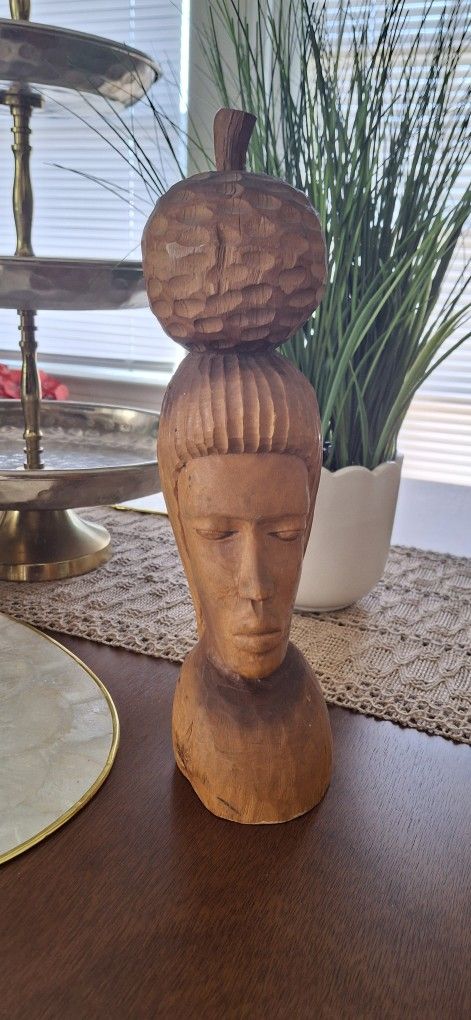 VINTAGE AFRICAN Woman Wood CARVED Sculpture With FRUIT ON HER HEAD 12.5"