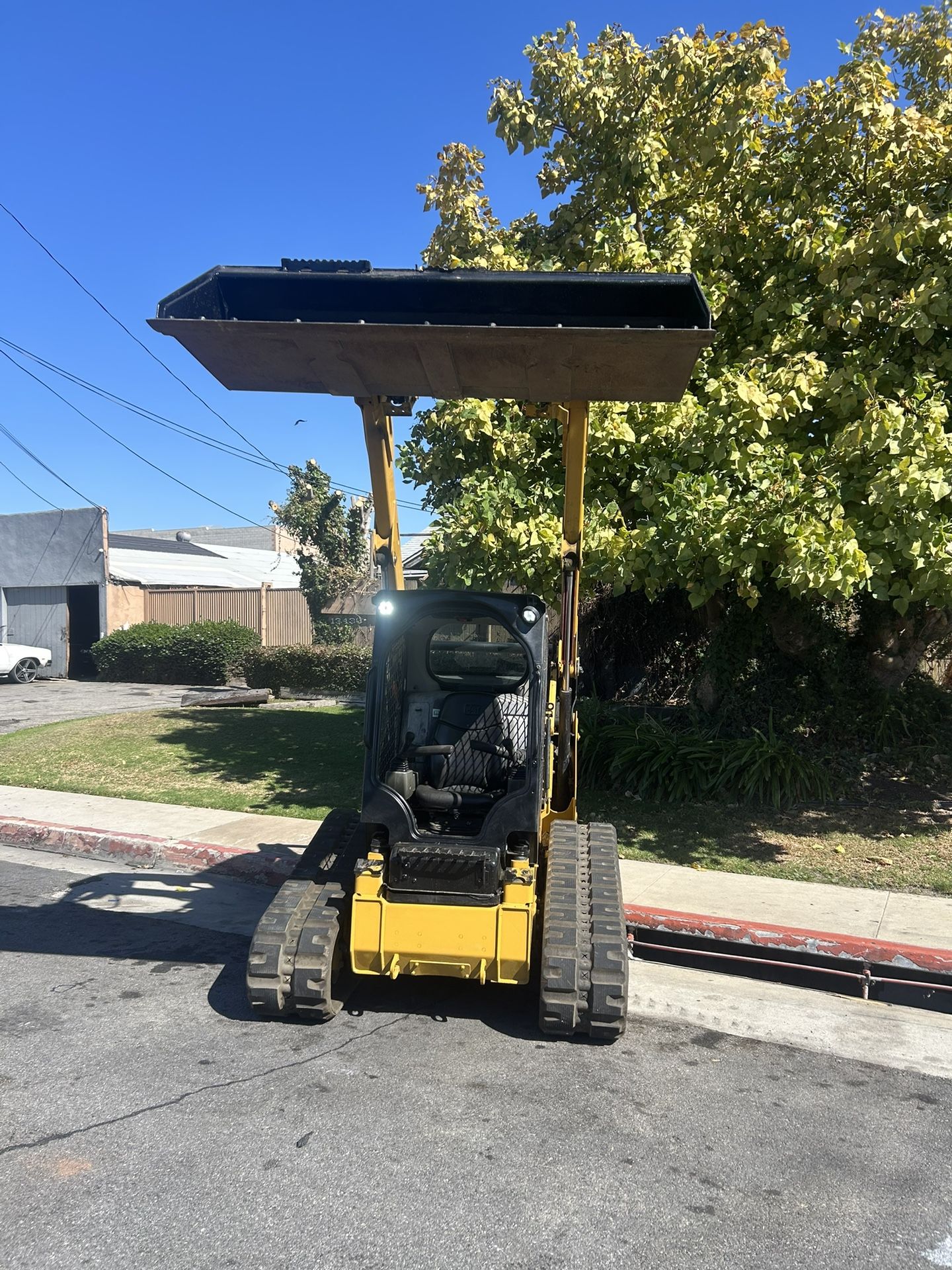 Skid Steer By Caterpillar