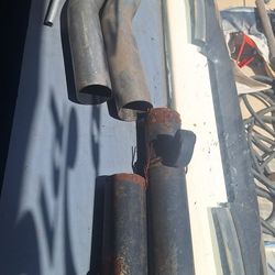 5 Pieces Of 2 1/2" Exhaust  Pipes Like New. 35th Ave And McDowell Phx 