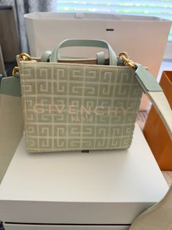 Givenchy purse