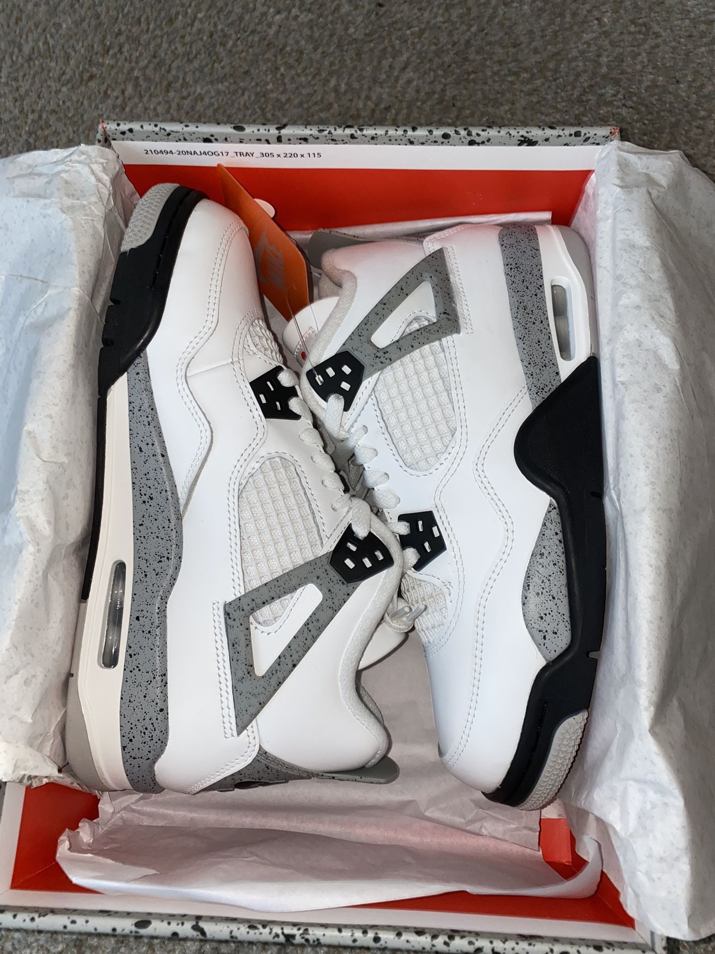 Air Jordan Retro 4 OG Cement 2025 7Y