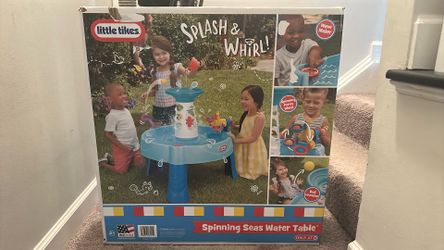 Little Tikes Spinning Seas Water Table