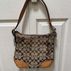 Authentic Coach Shoulder Bag 