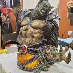 Ultimate Green Goblin Bust Statue From Diamond Select Toys