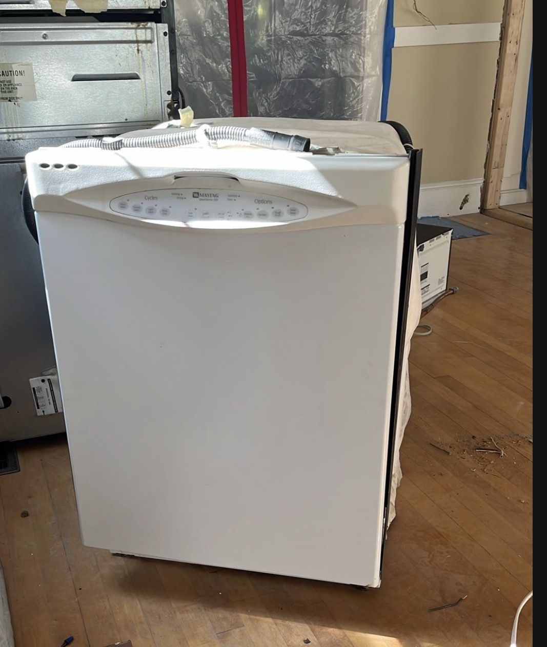 White Maytag Dishwasher - Great Working Condition For Free
