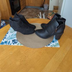 2 Pair Nice Boots.