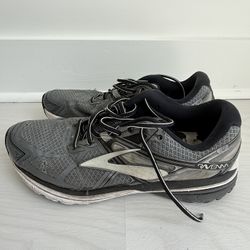 Brooks Men’s Athletic Shoes 11