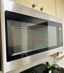 Hood Microwave