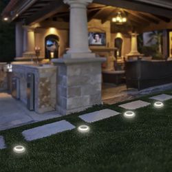 (4PK) Solar-powered LED ground lights for outdoor use, IP66 waterproofing (New)