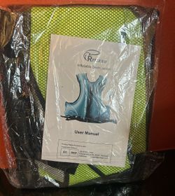 New Rryizan Inflatable Swim Jacket S/M adult