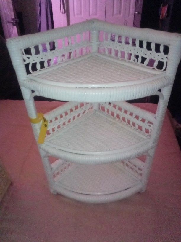 Wicker 3-tier Corner Shelf White