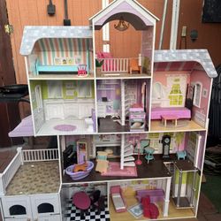 Wooden Doll House 