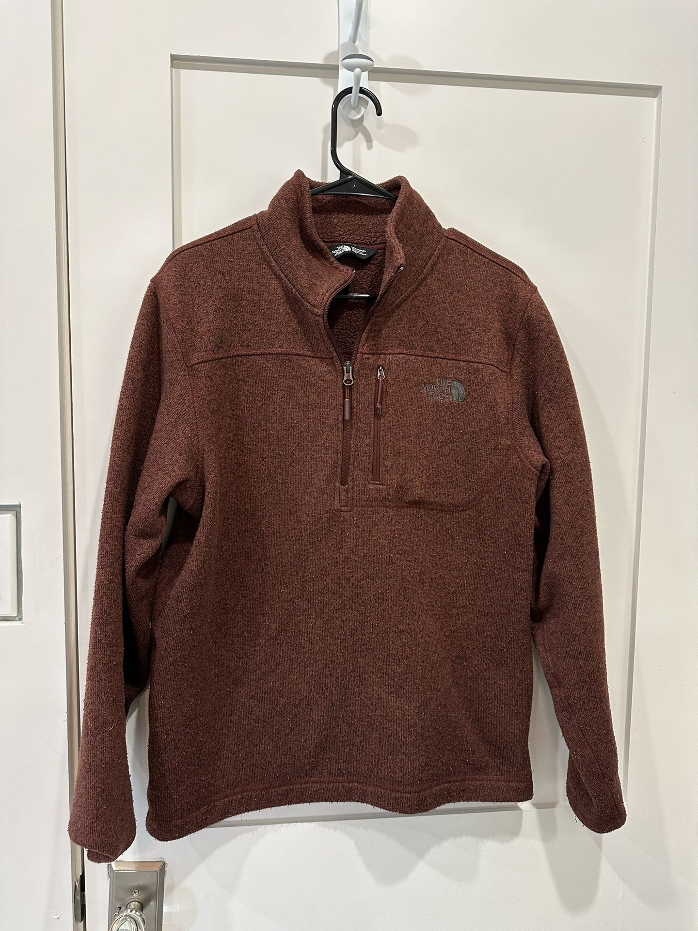 Men’s The North Face Fleece 1/4 Zip Pullover Jacket/Coat, Maroon, Size Medium (M)