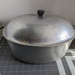Household Institute Cast Aluminum Oval Roaster 15"