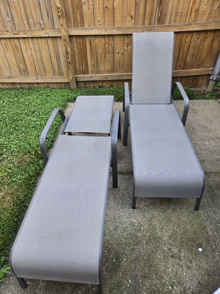 Set Of Aluminum Chaise Lounge Chairs. "CHECK OUT MY PAGE FOR MORE DEALS "
