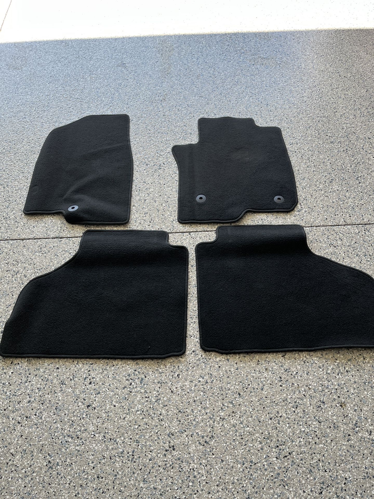 OEM Car Mats For 2022 GM SUV’s. 
