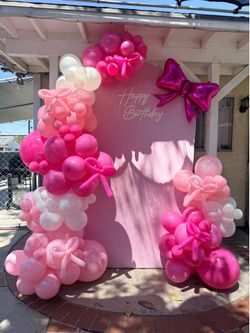 Balloon decoration