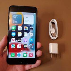 iPhone  7 Plus - UNLOCKED - Like New