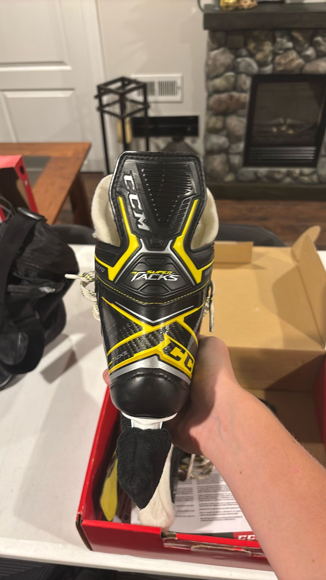 CCM Jr Super Tack Skates