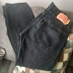 Pantalón  Levi Original 501   de Cierre De Botones  Talla  31x32( usado Buenas Condiciones 