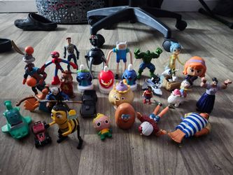 Random toys used mcdonalds good2grow and more
