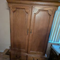 Thomasville NC Made American Oak Bedroom Set