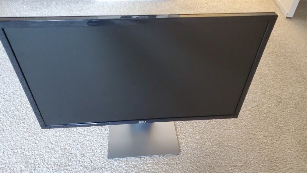 DELL 28 Ultra HD 4K Monitor: S2817Q