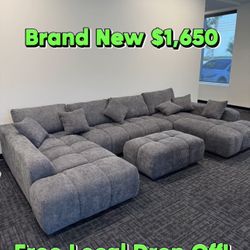 Tufted Sectional Couch Gray Brand New Free Local Drop Off 
