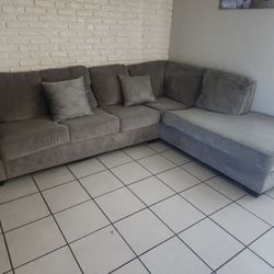  Gray Sectional Sofa