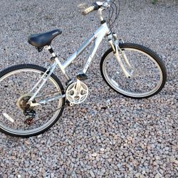 GT  TIMBERLINE MTN. BIKE