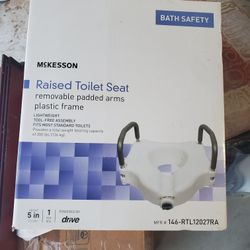 Toilet Seat Lift
