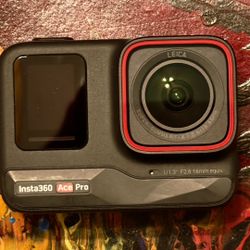 Insta360 Ace Pro