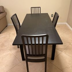 Dining Table + 4 Chairs