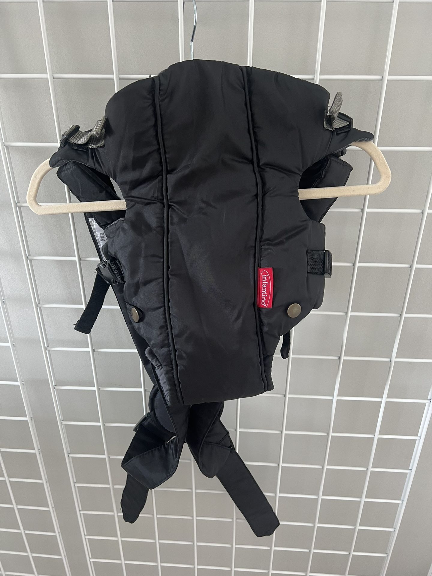 Infantino Swift Classic Comfort Infant Baby Carrier Black 8 to 25 Lbs.