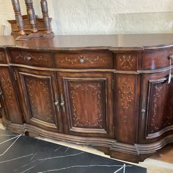 Large Console Tanka Build Made By Hooker Furniture 