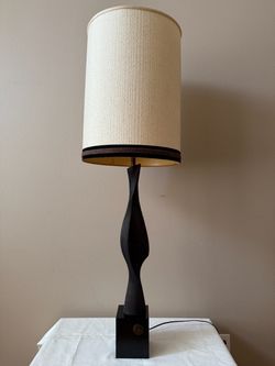 Vintage Laurel Lamp  Sculpted Black Ebonized Wood Table Lamp rare