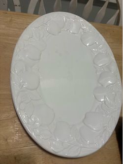 A. Santos Portugal 8009 Large White Oval Fruit Serving Platter