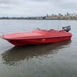 Boston Whaler Mischief/130hp Yamaha/ galvanized Trailer 