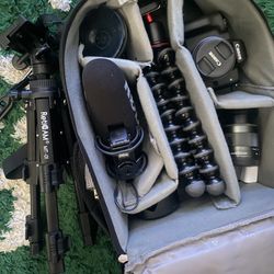 Canon M50 Kit With Accessories 