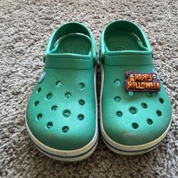 Kids Crocs Size 13