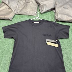 Black Essentials T-Shirt 