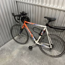Trek 1000 Road Bike 