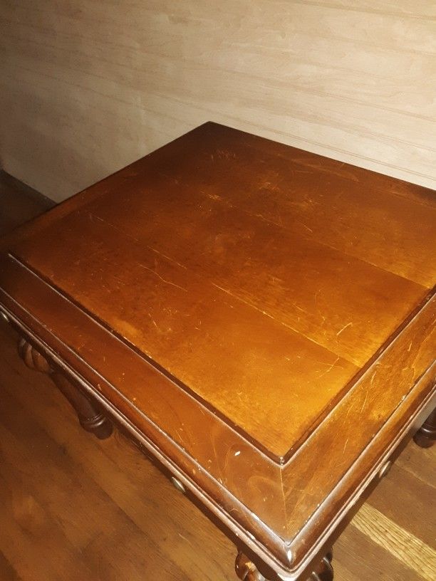 Solid Wood End Table Lamp Table